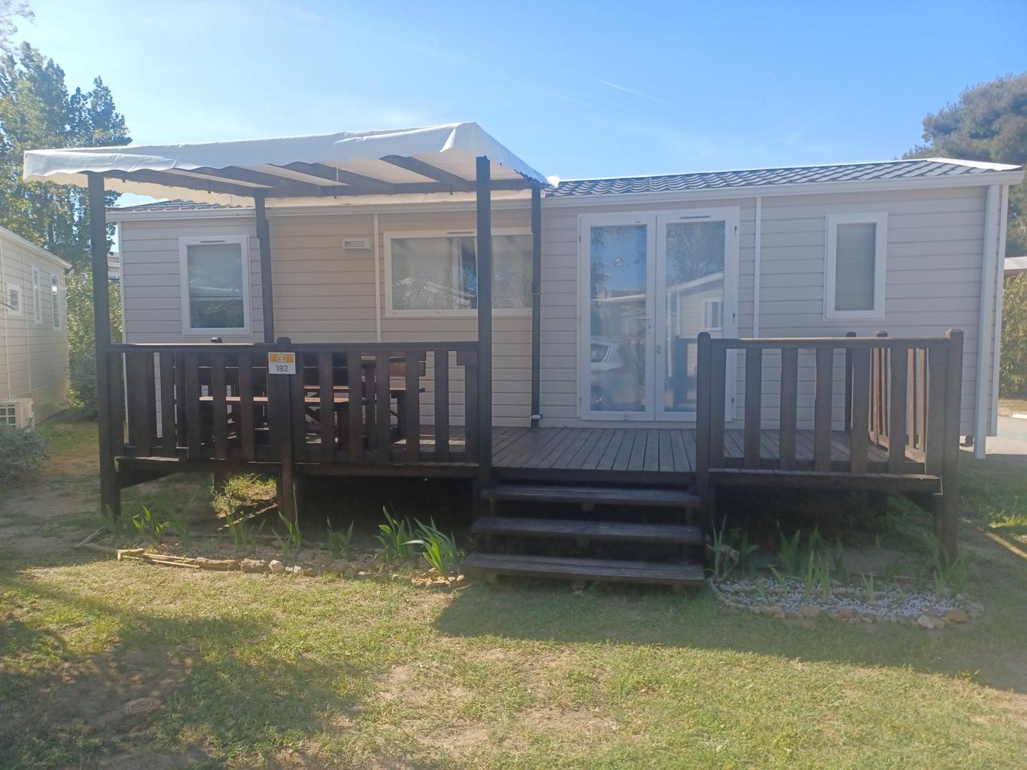 Mobil-Home Pour 6 Personnes Narbonne Ngoại thất bức ảnh